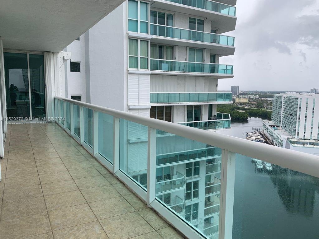 16500 Collins Ave - Photo 6
