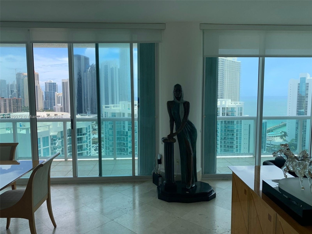 16500 Collins Ave - Photo 14