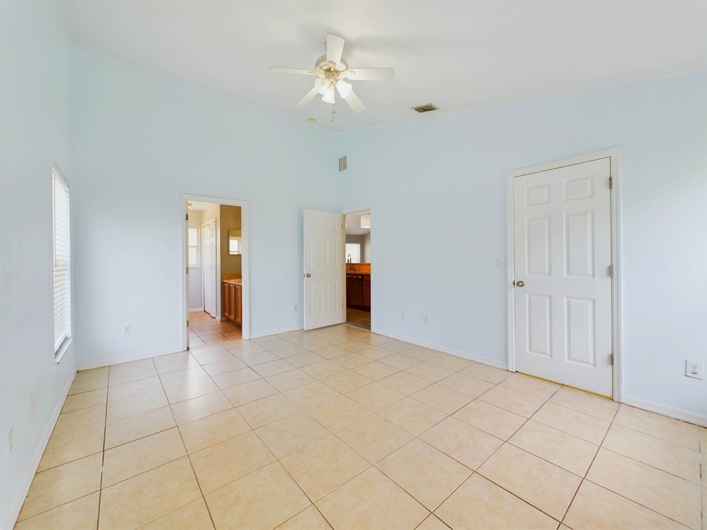 8507 Plumeria Ave - Photo 22