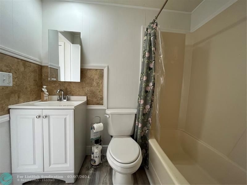 11868 Watergate Cir - Photo 8