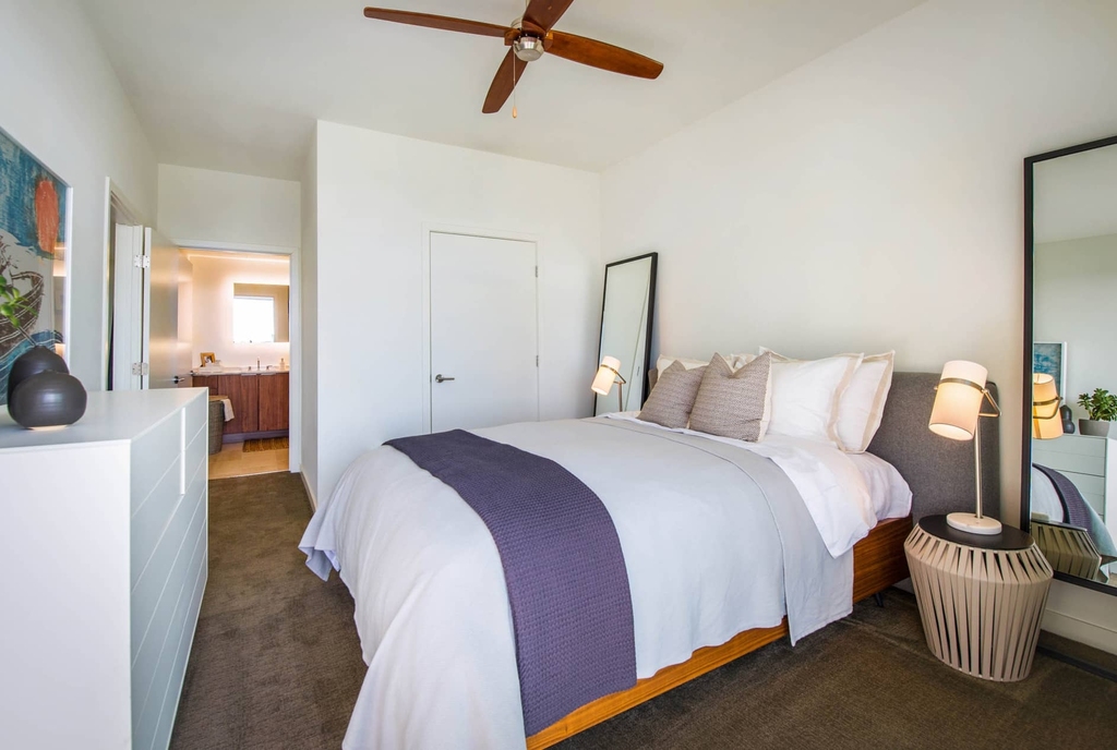 21040 Pacific City Cir. Suite 100 - Photo 15