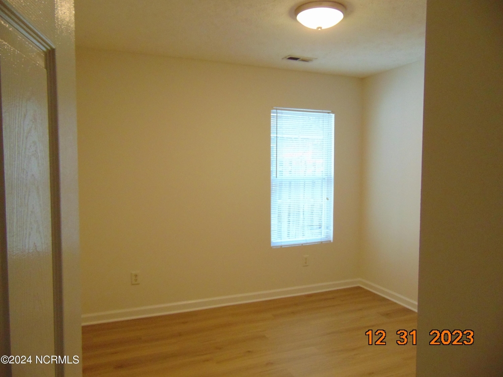 211 Horn Road - Photo 2