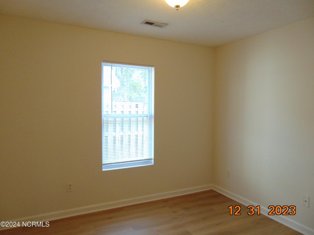 211 Horn Road - Photo 5