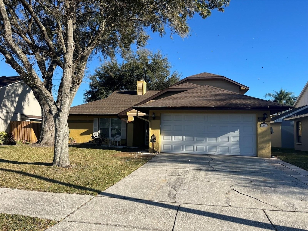 1914 White Cedar Way - Photo 1