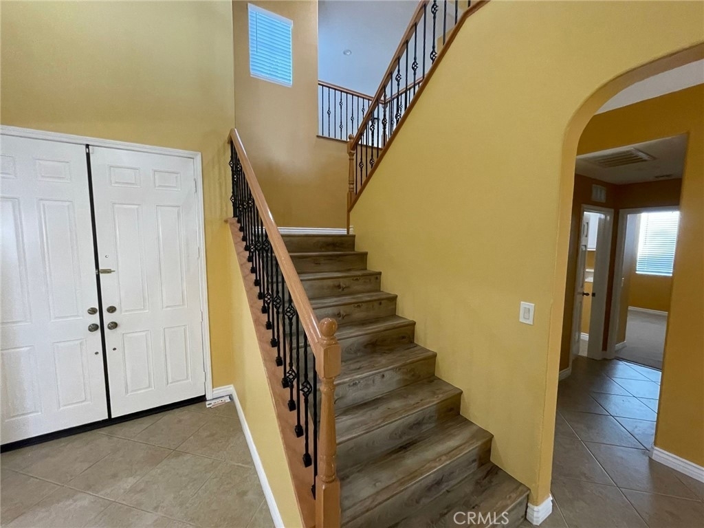 36899 Quasar Place - Photo 2