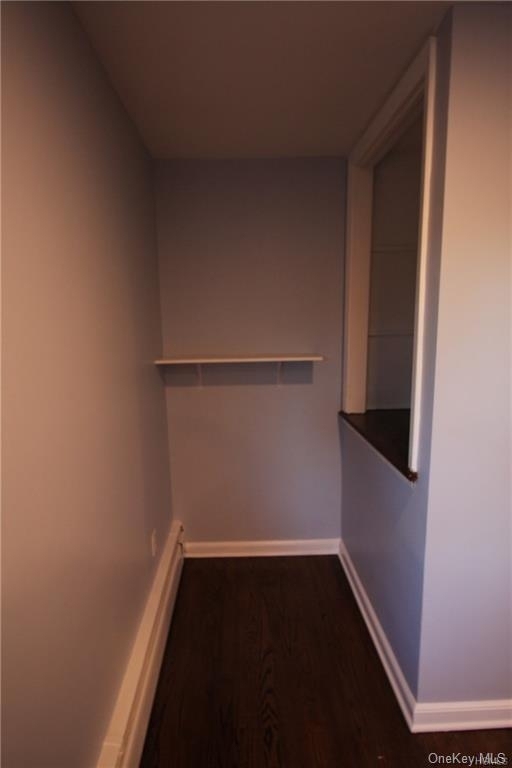 103 Park Way - Photo 0