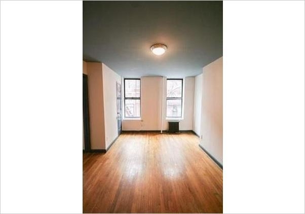 Copy of 512 East 5th Street, Unit 8 - Photo 1