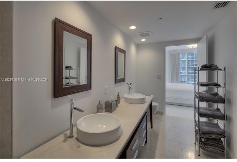 475 Brickell Ave - Photo 16