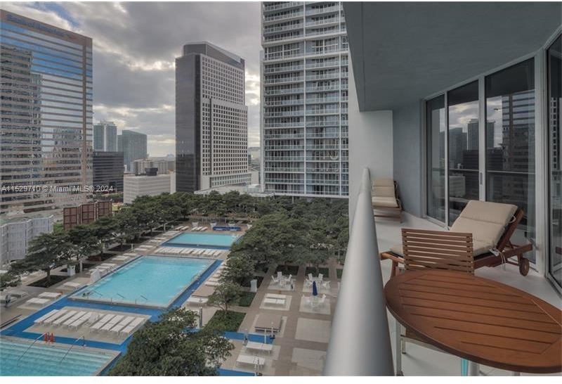 475 Brickell Ave - Photo 18