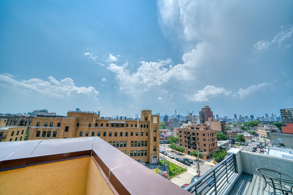 23-15 Astoria Boulevard - Photo 10