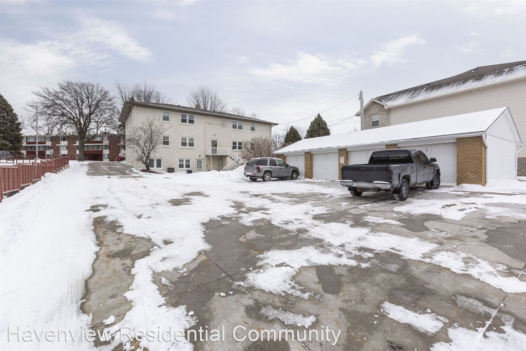 4880 S 131st Street - Photo 63