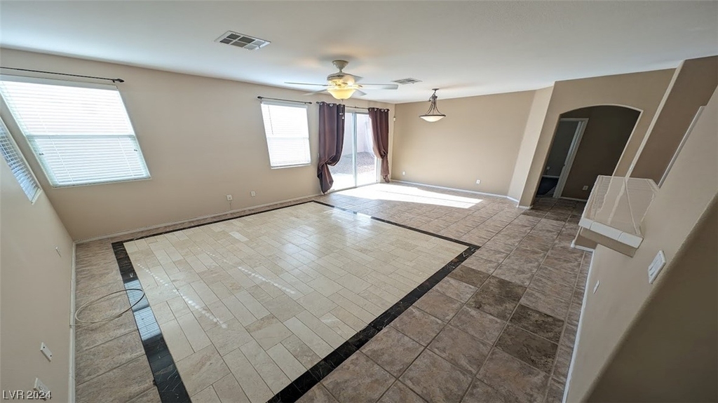10673 Windrose Point Avenue - Photo 3