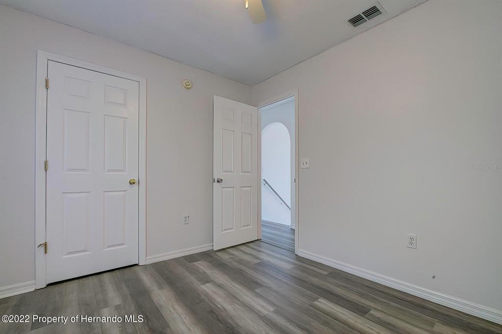 4965 Kirkwood Avenue - Photo 36