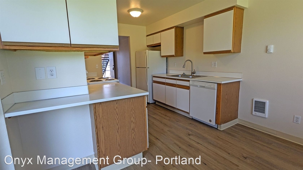 1765 Sw Tamarack St. - Photo 19