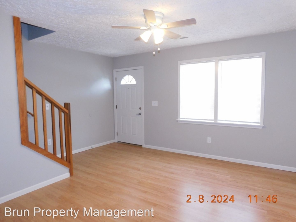 3505 Old Valley View Dr. Starview Townhomes - Photo 10