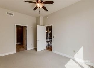 701 Royal Court - Photo 4