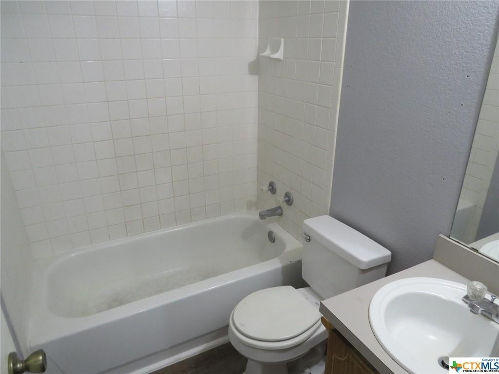 1105 Leslie Circle - Photo 10