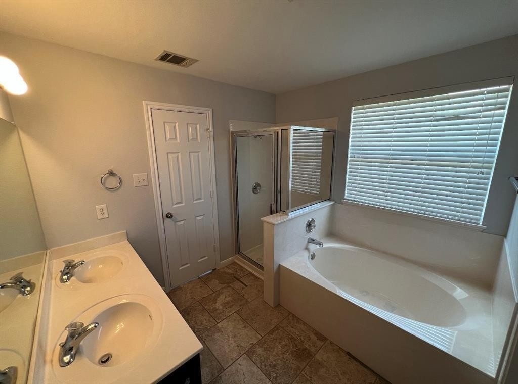 1628  Anise Dr - Photo 24