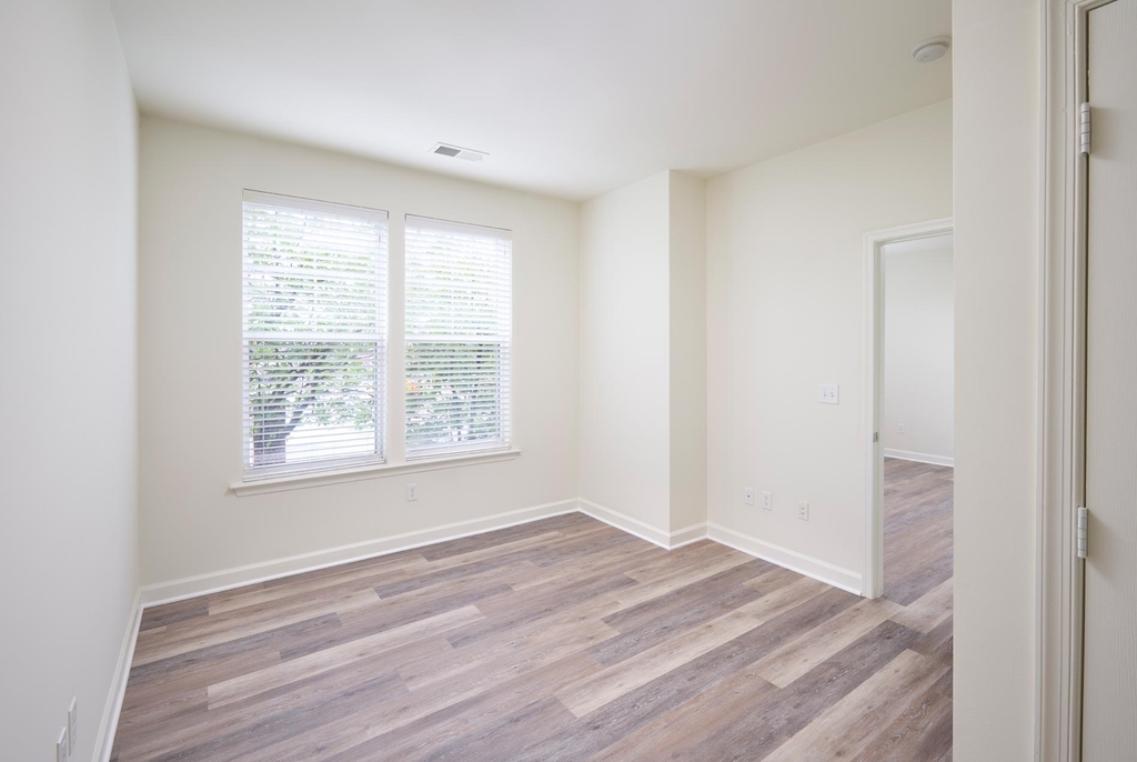 5950 Grand Pavilion Way - Photo 16