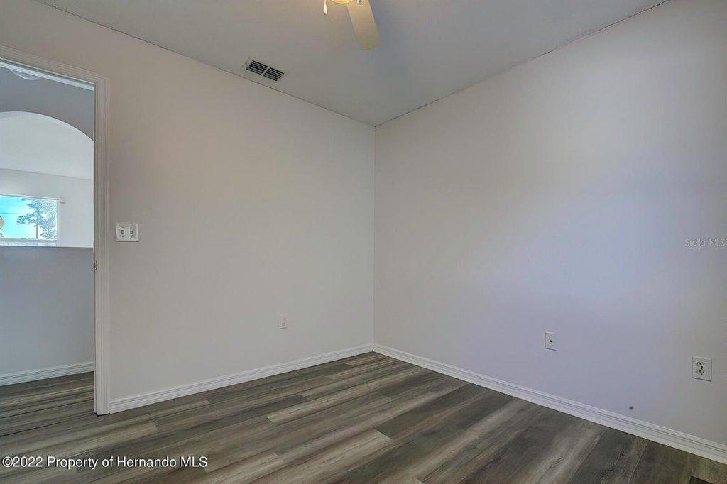 4965 Kirkwood Avenue - Photo 35