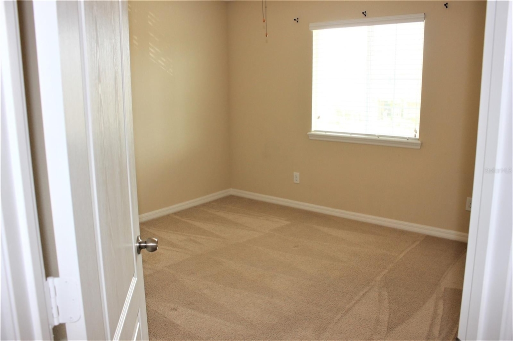 10117 Shadow Leaf Court - Photo 13