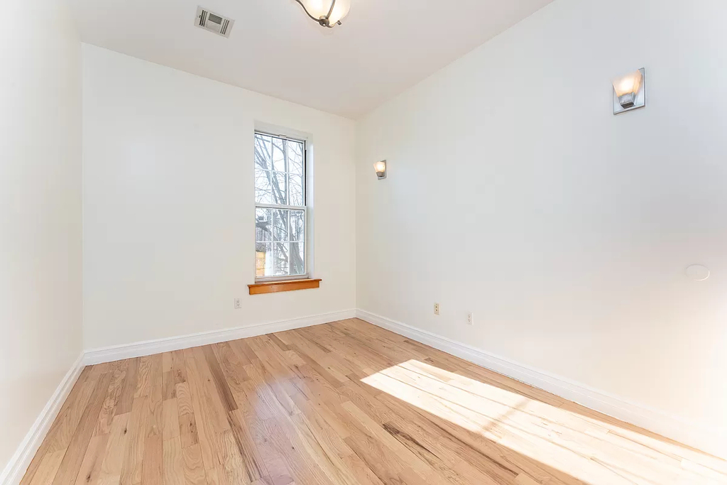 1256 Bushwick Avenue - Photo 11