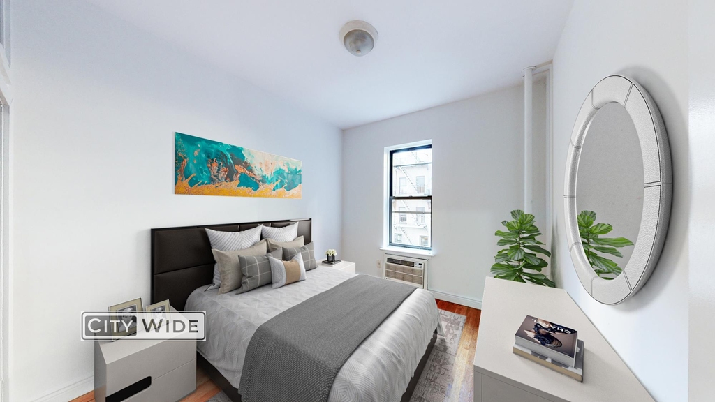 441 West 51st Street - Photo 1