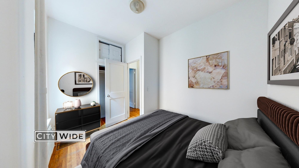 441 West 51st Street - Photo 3