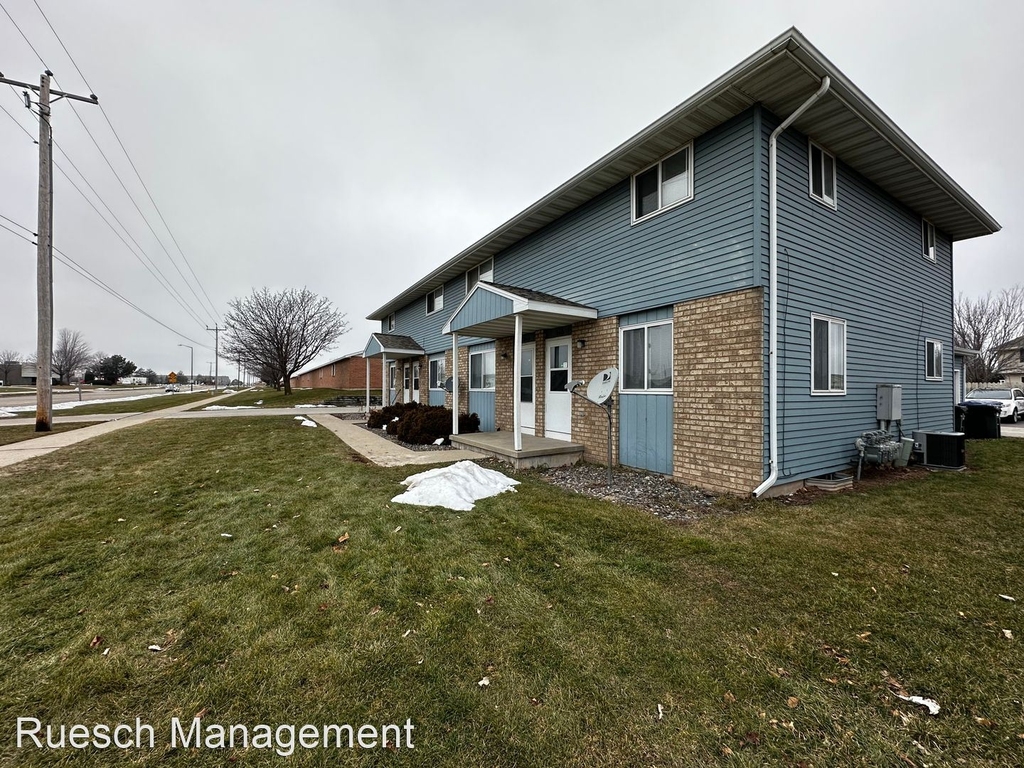 1204 Scheuring Rd - Photo 1