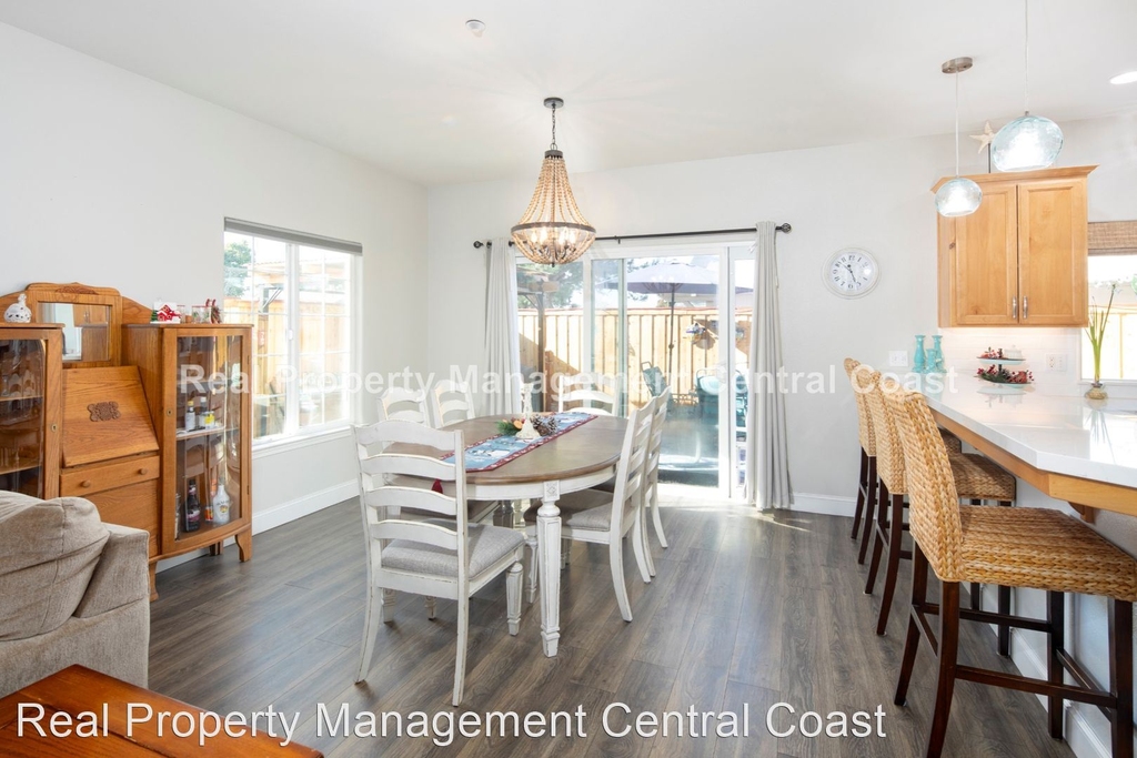 1180 Ash Street, Unit A - Photo 7