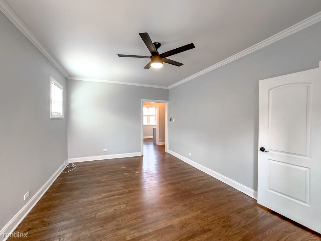 1130 Maple, Unit 9 - Photo 15