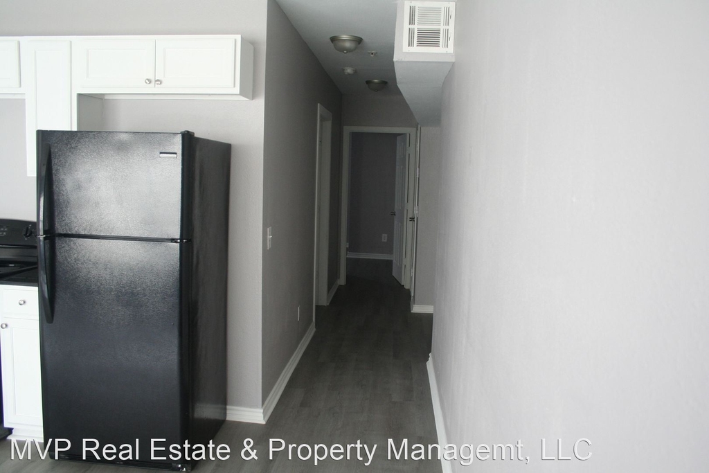 2319 Nw 12th St - Photo 1