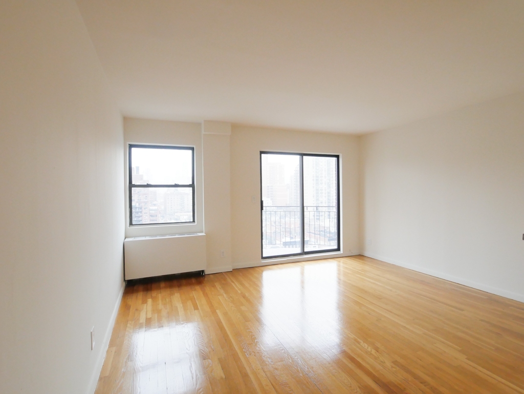 245 East 84th Street - Photo 1