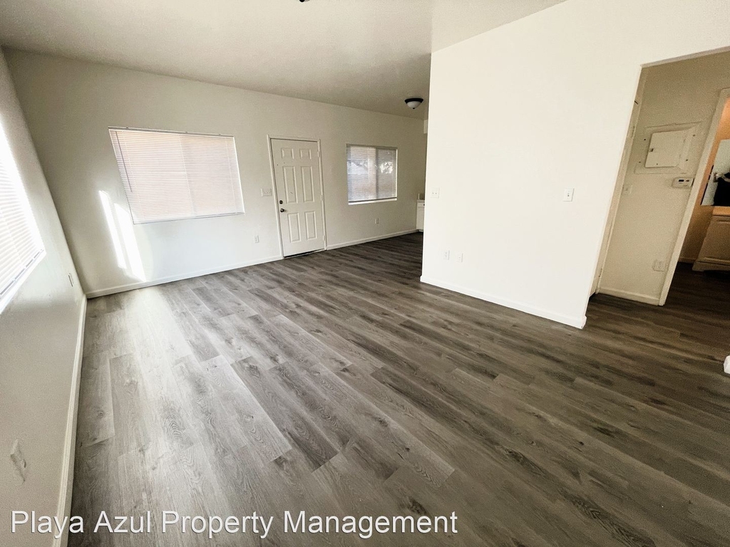 1426 Lake Street - Photo 1