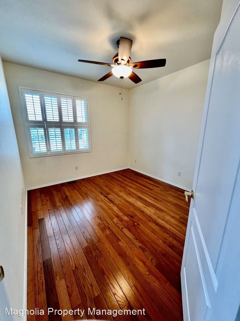 7110 Sand Crest View - Photo 14