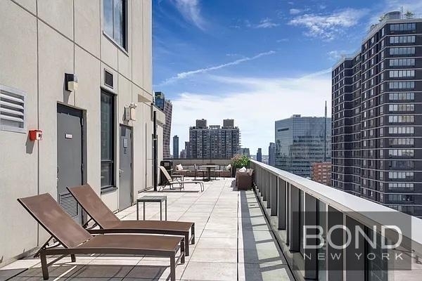 237 East 34th Street - Photo 15