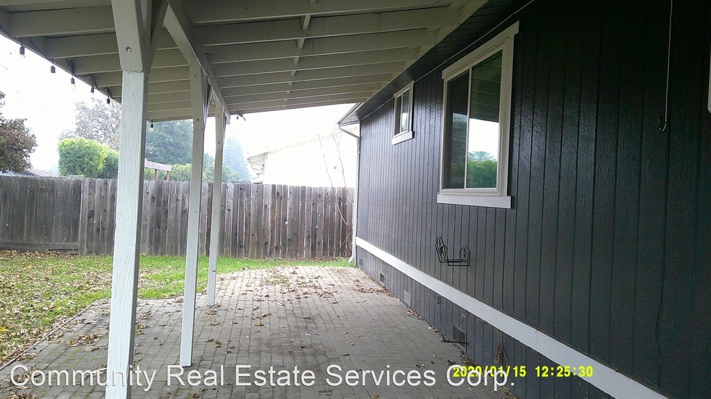 945 Davis Street - Photo 26