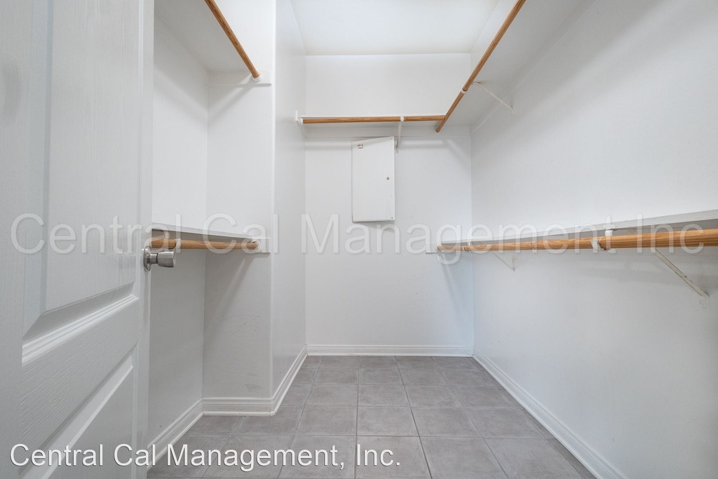 2604 Lacorte Pl - Photo 13