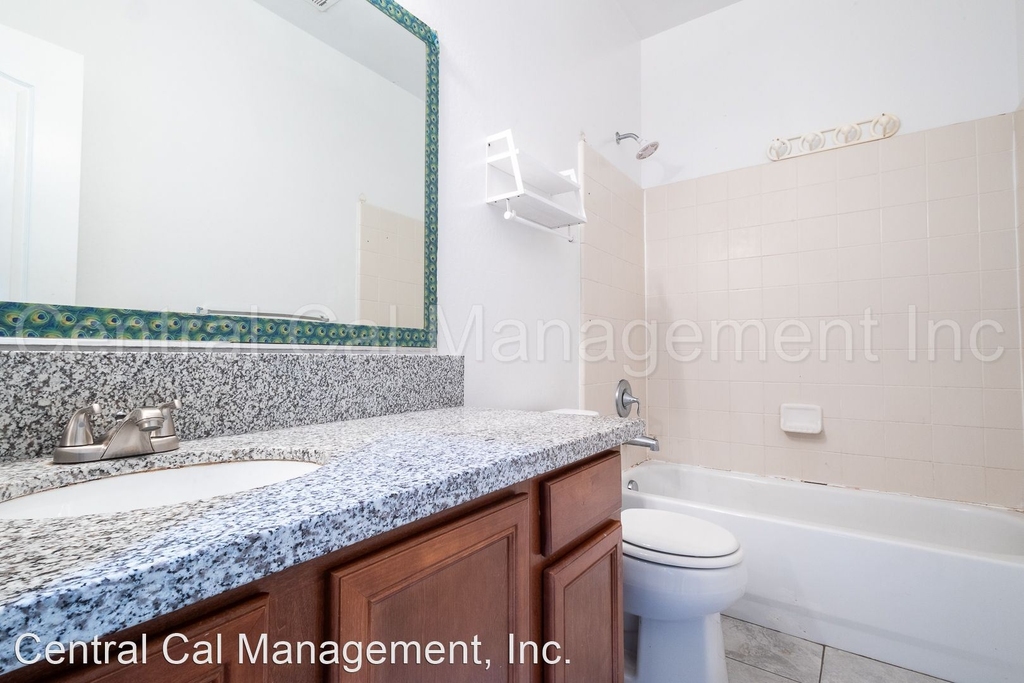 2604 Lacorte Pl - Photo 18