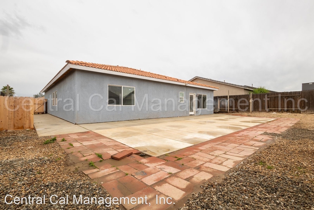 2604 Lacorte Pl - Photo 30