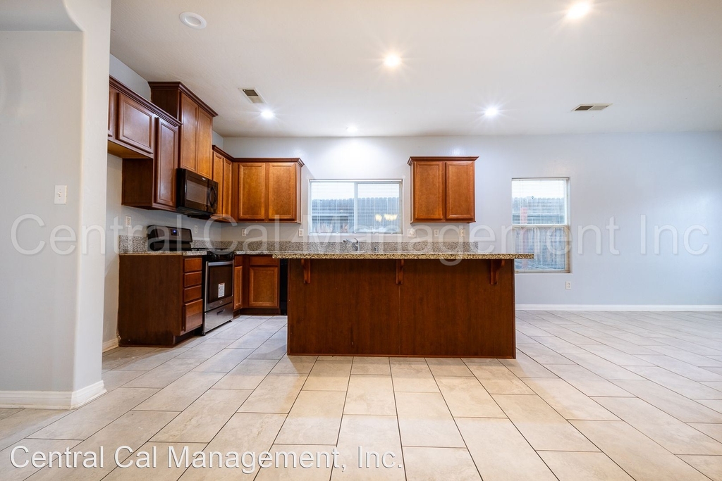 2604 Lacorte Pl - Photo 6