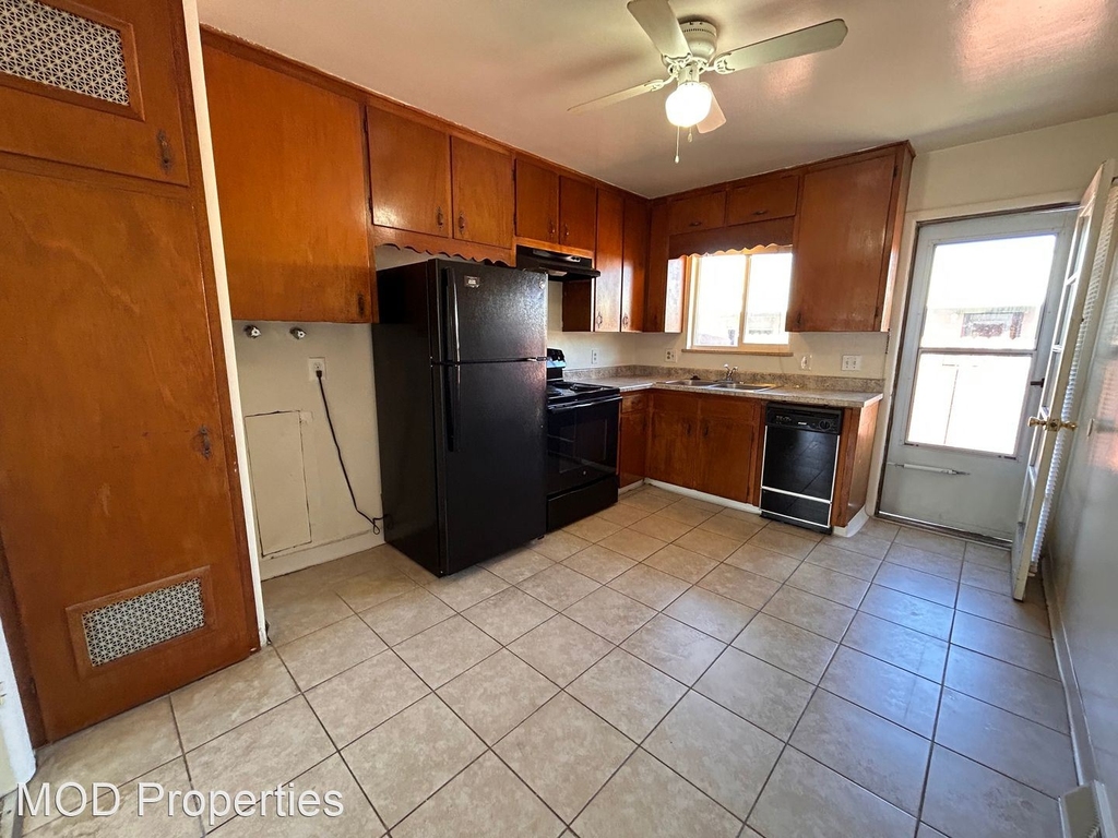 9970 W. 59th Place - Photo 10