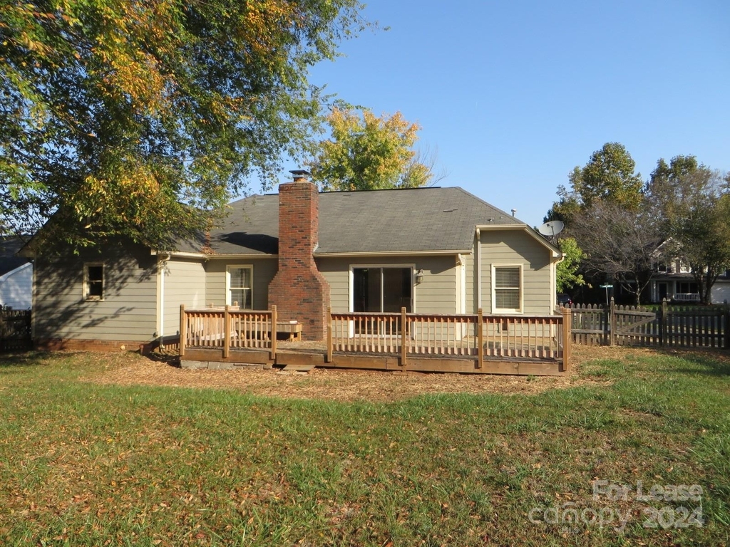 14016 Carriage Lake Drive - Photo 21