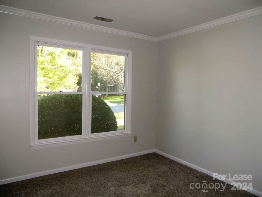 14016 Carriage Lake Drive - Photo 17