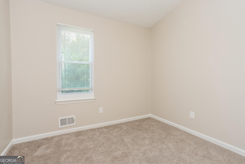 5051 Chadwick Court - Photo 13