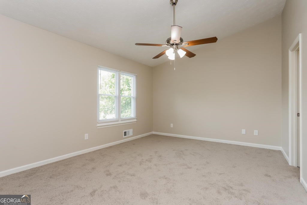 5051 Chadwick Court - Photo 10