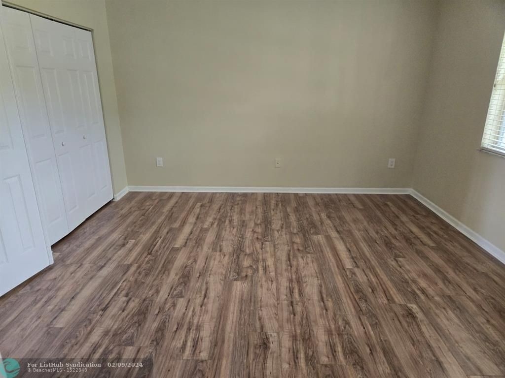 8433 Sw 25th Ct - Photo 11