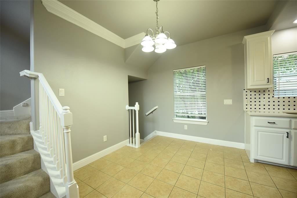 5617 Bryan Parkway - Photo 8