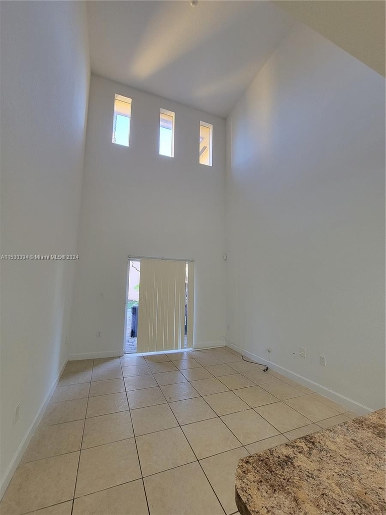 11224 Sw 230th Ter - Photo 8