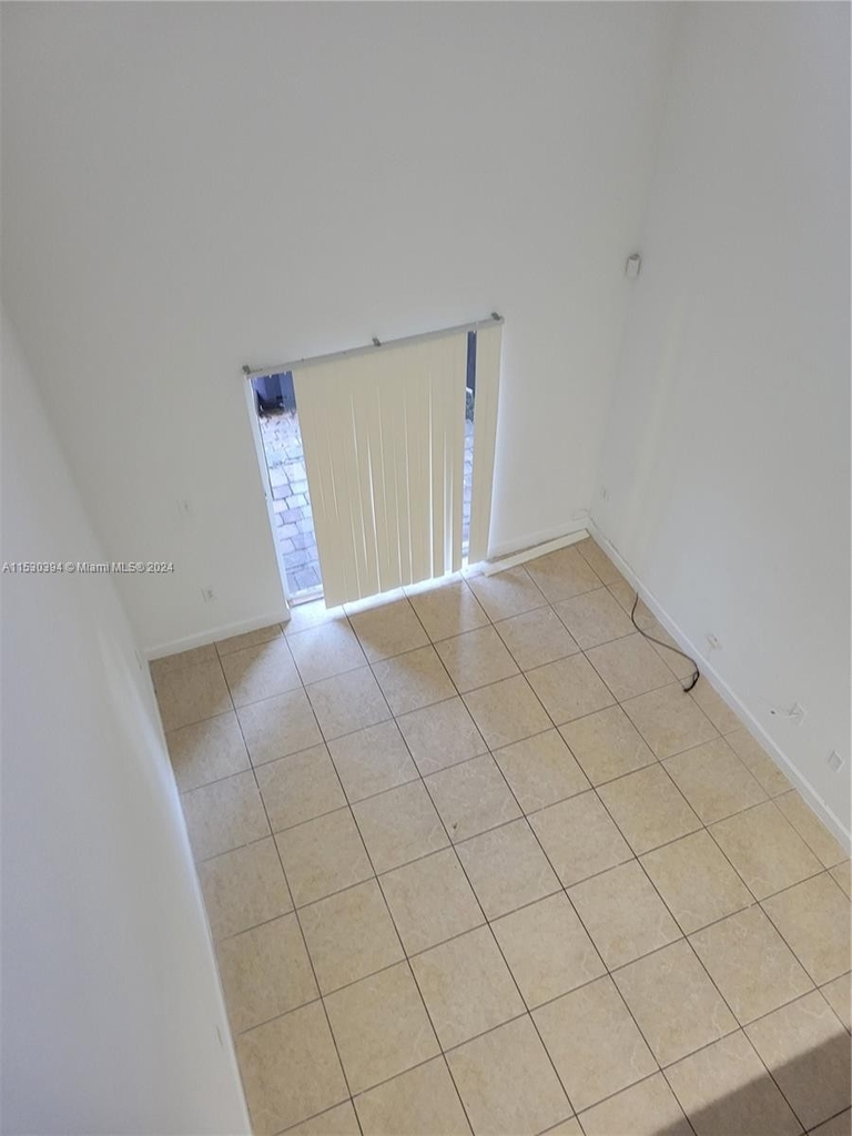 11224 Sw 230th Ter - Photo 13